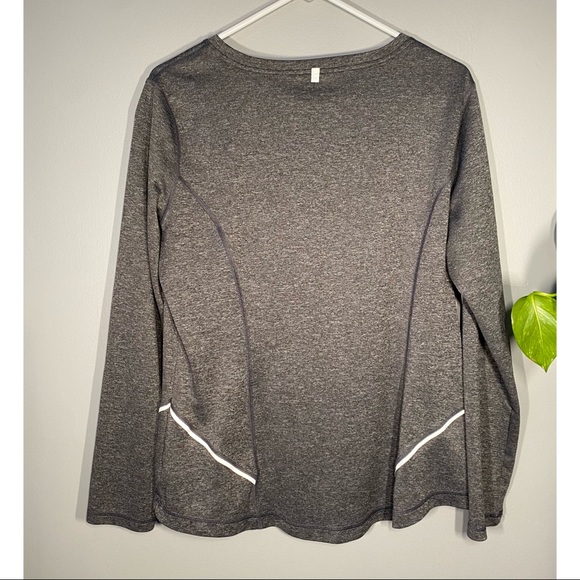 FILA Long Sleeve Tee - Picture 3 of 5